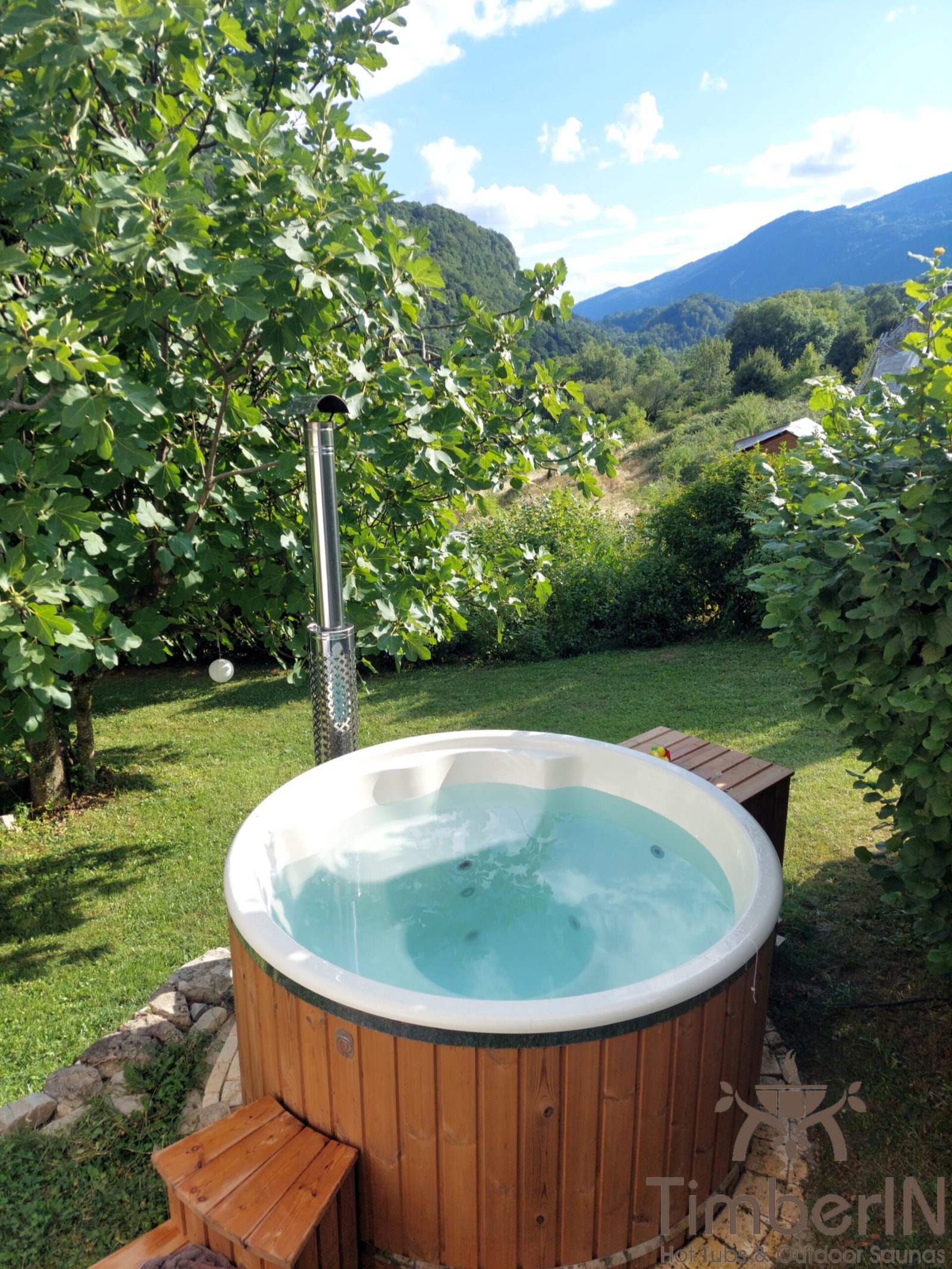 Bain nordique rigide extérieur 6 places