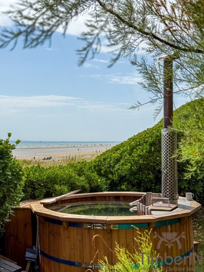 Bain nordique spa en bois 6 bain-nordique-scandinave-en-bois-dans-jardin