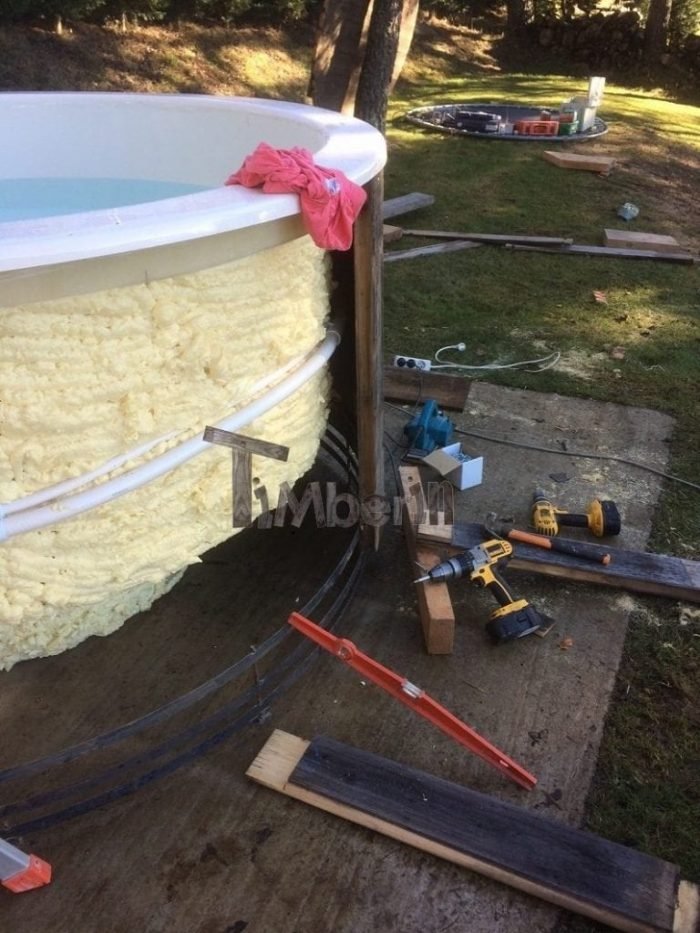 Bain Suédois En Fibre De Verre Modèle Terrasse, Franck, Champanelle, France (4)