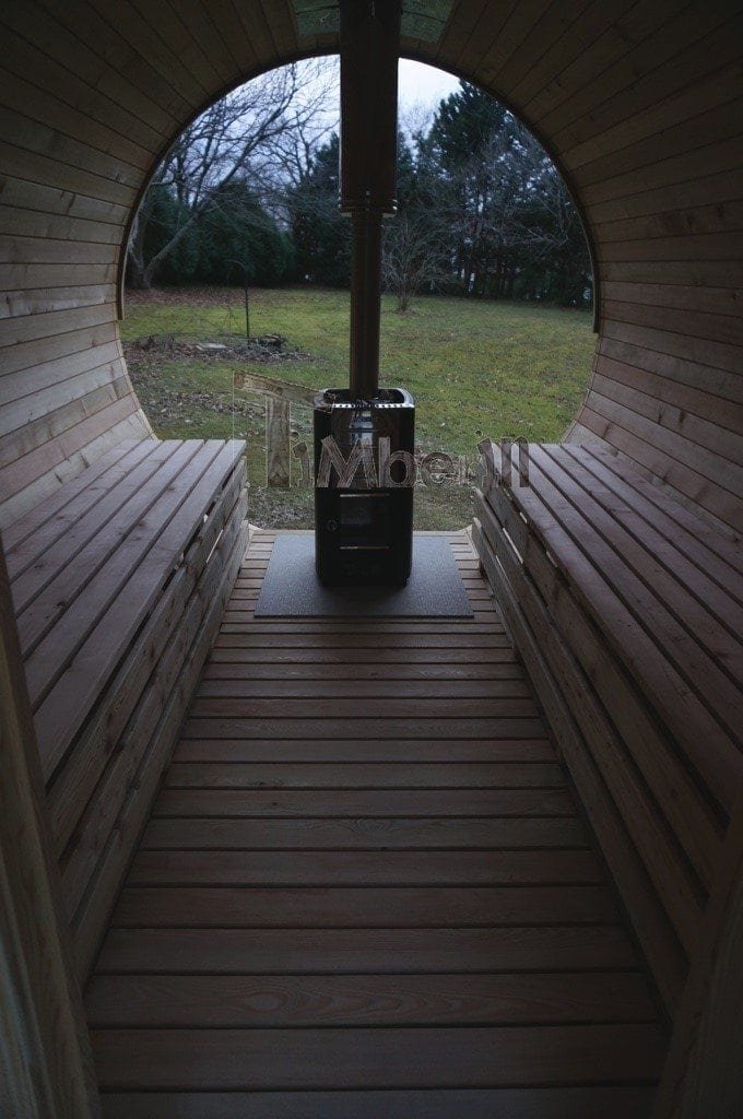 Sauna Barique En Bois De Méleze Avec Une Poêle De Bois, Avec La Fenêtre Panoramique, Thierry, Chemin Oianetxeberria, France (7)