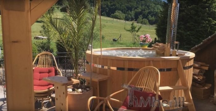 Jacuzzi Extérieur En Polypropylene Avec Massage 2 LED, Sylvio, Renée Soula, Suisse (2)