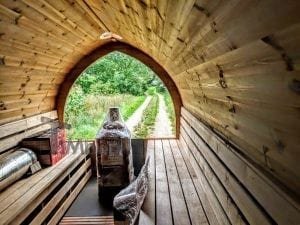 Sauna Igloo Extérieur Avec Remorque, Vestiaire Et Poêle à Bois Harvia (35)