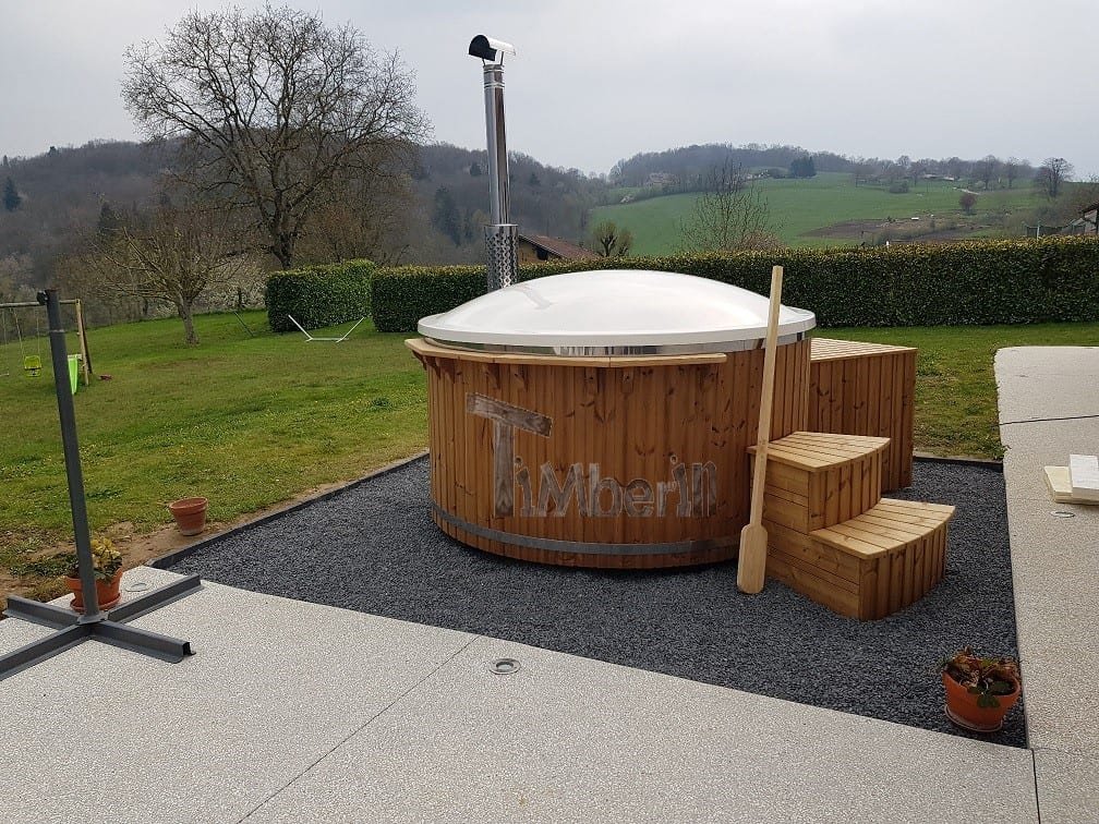 Bain nordique en fibre de verre thermo bois Royal David SAINT GEOIRE EN VALDAINE France 2