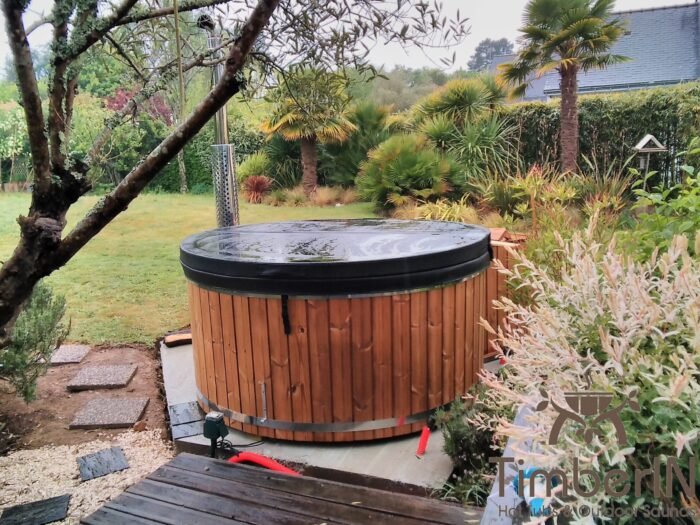 Bain Jacuzzi Nordique Avec Bulles TimberIN Rojal, Cyrille, SAINT ANDRE DES EAUX, France (1)