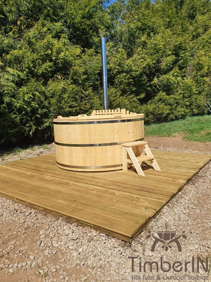 Bain Nordique Jacuzzi En Bois En Kit Pas Cher, Pierre, USSEL, France (1)