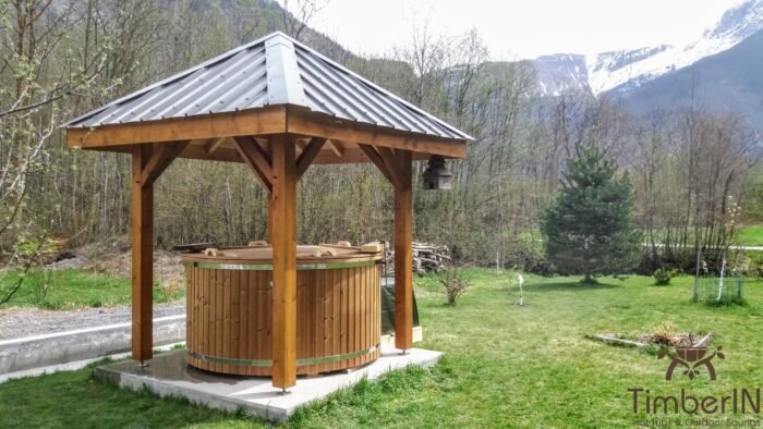 Bain nordique avec poêle extérieur, Bruno, Le Bourg-d'Oisans, France 3 Bain Nordique Avec Poêle Extérieur (2)