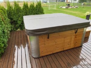 Square Large Acrylic Hot Tub (12)