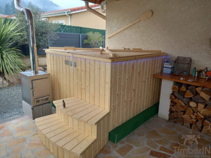 Grand SPA Exterieur Carre 3