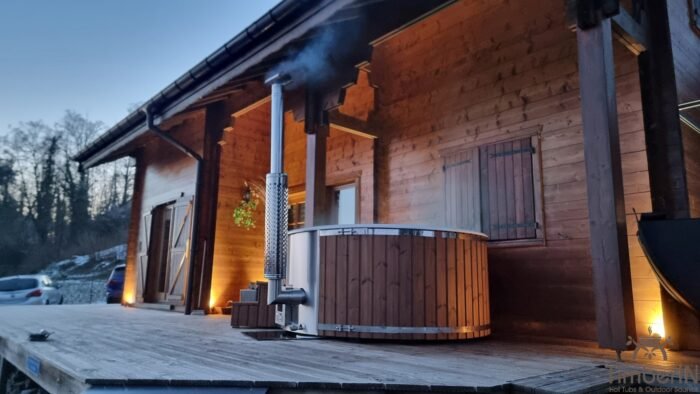 Bain nordique TimberIN installé à Barbas, France