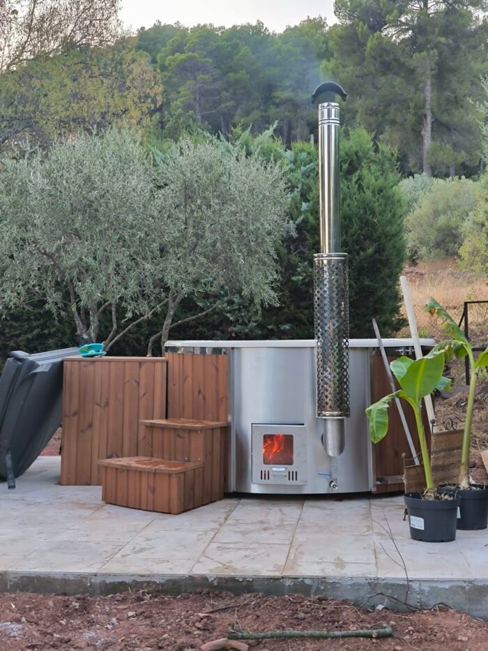 bain nordique timberin Domartini Energie || Panneau olaire photovoltaique, autoconsommation, climatisation, isolation