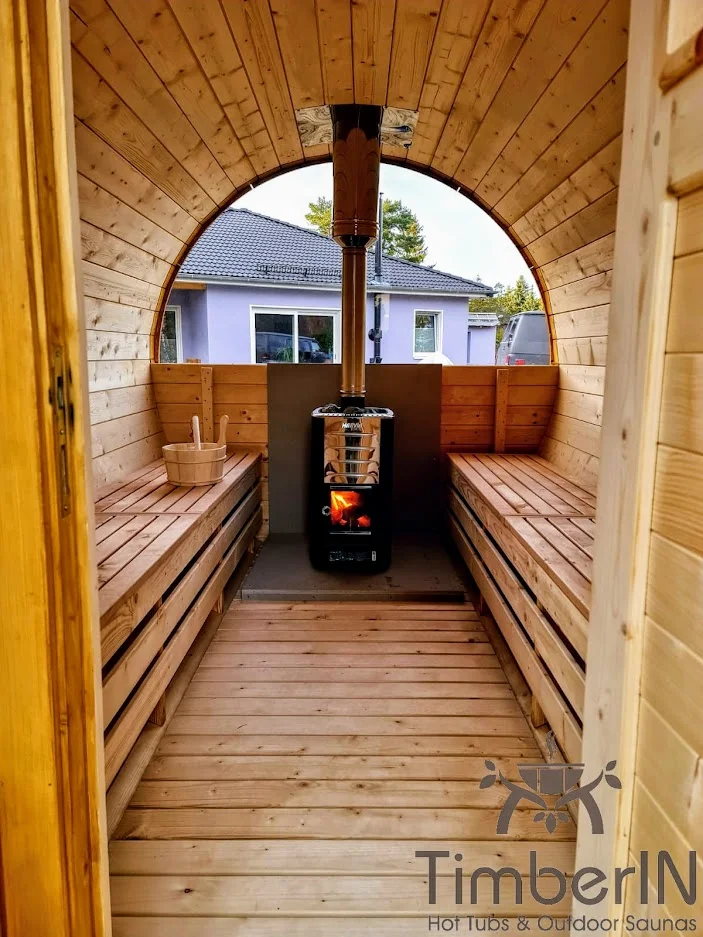 Sauna extérieur 3 Sauna extérieur équipé d’un poêle à bois