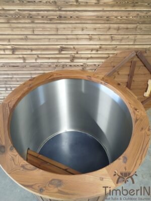 Bain nordique en inox : avantages, entretien et différences avec le bois
