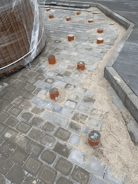 Préparation du terrain pour bain nordique 8 Piliers intermédiaires pour la terrasse bois