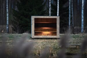 TimberIN Nordic Cube sauna avec grande baie panoramique
